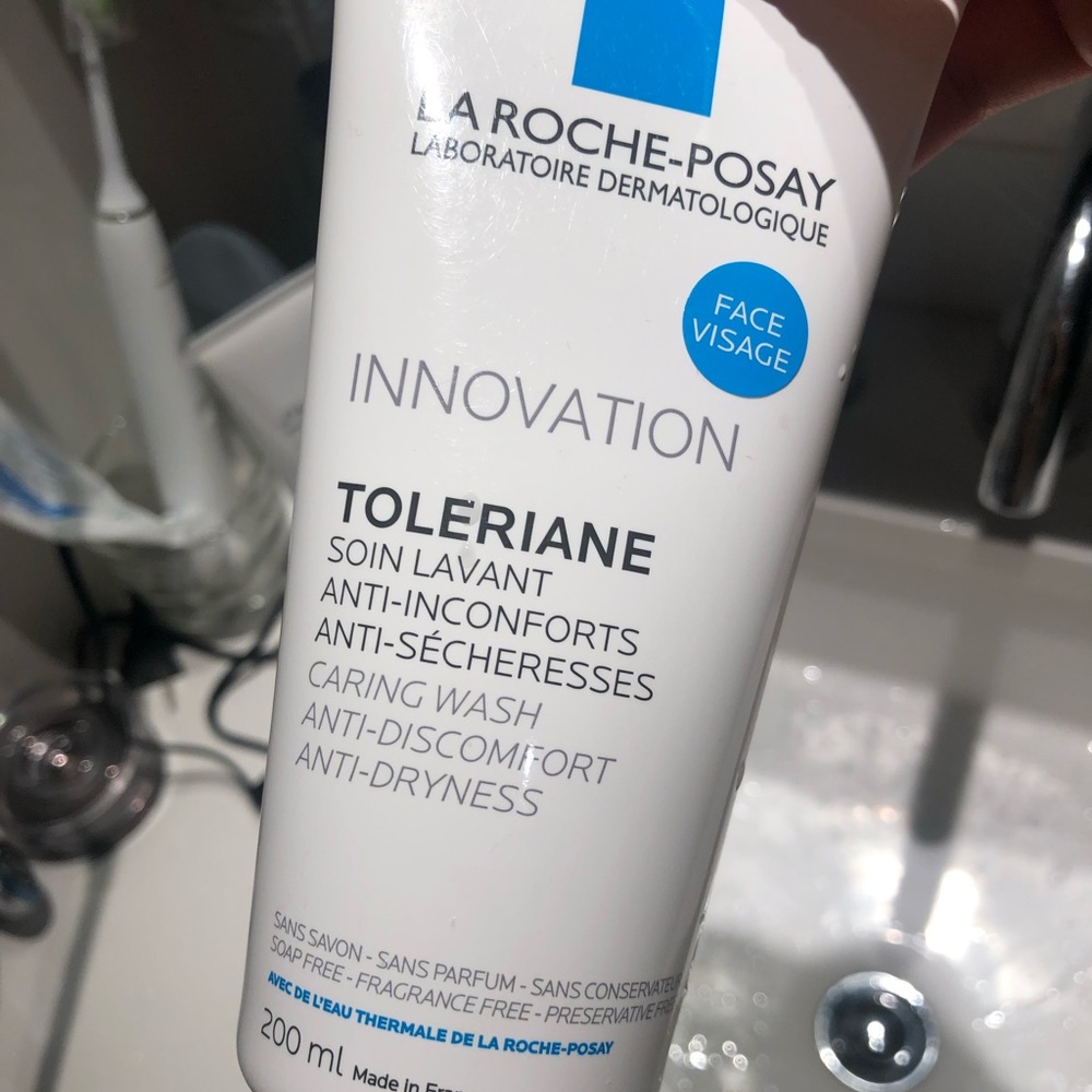 La Roche cleanser